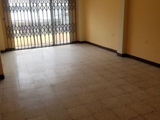 Foto 6 de VENTA  SAN MARTIN Y AVE. MACHALA EDIFICIO RENTERO 3 DEPARTAMENTOS INCREIBLES