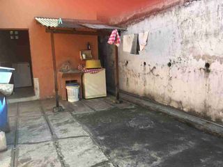 Foto 9 de VENTA DE CASA EN URDESA NORTE  GUAYAQUIL, CERCA DE CIUDAD COLON Y CENTRO EMPRESARIAL COLON