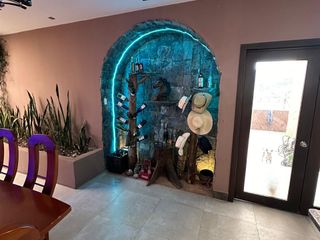 Foto 5 de HERMOSA CASA EN UCHUPUCUN