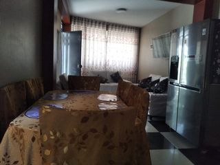 Foto 13 de VENTA DE CASA A UNAS CUADRAS DE AV TUPAC AMARU COMAS
