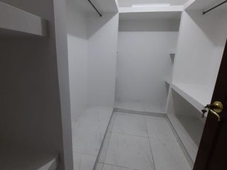 APARTAMENTO EN ALQUILER EN EL SEGUNDO PISO ALTAMIRA PALMIRA