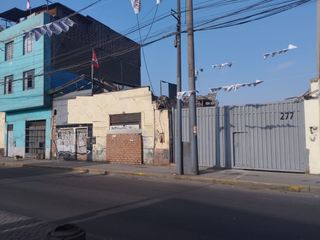 Foto 1 de Vendo Terreno 3511.49 M2 En Jr Huánuco - Barrios Altos, Lima
