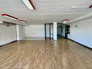 OFICINA COMERCIAL EN RENTA- AV. GALO PLAZA LASSO FRENTE A HYUNDAI