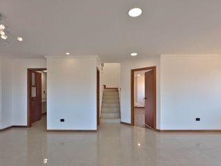 Foto 12 de Departamento dúplex  Cuenca en Venta
