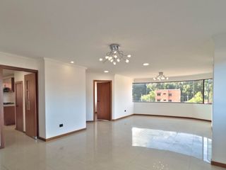 Foto 1 de Departamento dúplex  Cuenca en Venta