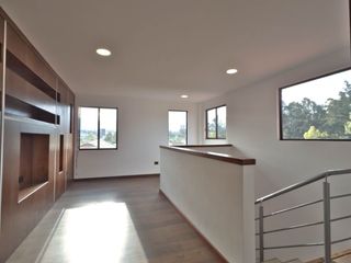 Foto 17 de Departamento dúplex  Cuenca en Venta