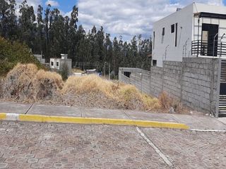 Vendo 620m2 de terreno plano en la Urbanización Prados del Río