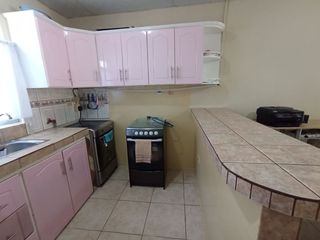 Foto 3 de casa de venta en manta las acacias zona centro