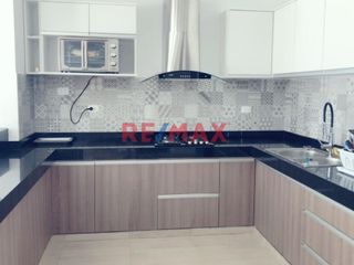 Foto 10 de Venta De Casa De Playa A 10 Min De Cerro Azul