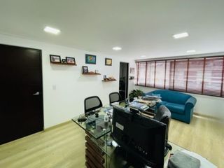 Foto 7 de ESPECTACULAR CASA COMERCIAL O VIVIENDA  EN PONTEVEDRA