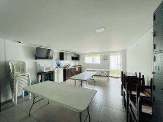 Foto 22 de ESPECTACULAR CASA COMERCIAL O VIVIENDA  EN PONTEVEDRA