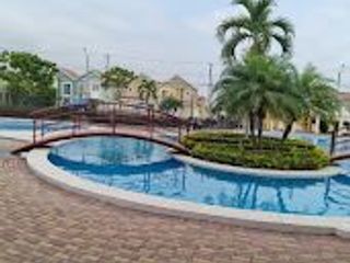 Foto 18 de Casa Amoblada en Alquiler Marina Dor Park, 4 Hab, 3 Bañ, Patio, Samborondon. Jl