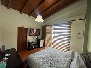 Foto 7 de casa de venta en manta zona norte tarqui