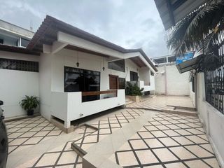 Foto 23 de casa de venta en manta zona norte tarqui