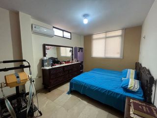 Foto 17 de casa de venta en manta zona centro