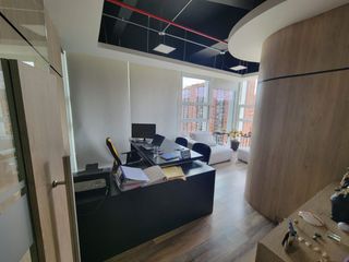 Foto 1 de Oficina en venta en Mazuren, Bogotá
