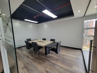 Foto 14 de Oficina en venta en Mazuren, Bogotá