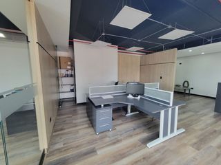 Foto 18 de Oficina en venta en Mazuren, Bogotá