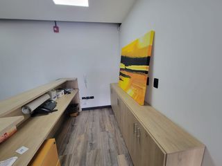 Foto 21 de Oficina en venta en Mazuren, Bogotá
