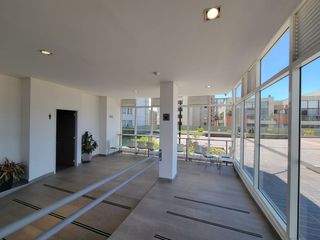 Foto 34 de Oficina en venta en Mazuren, Bogotá
