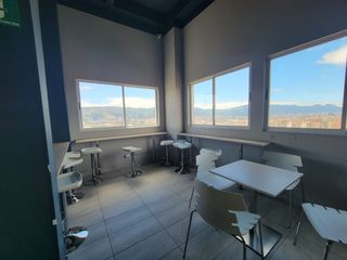 Foto 37 de Oficina en venta en Mazuren, Bogotá