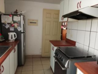 Foto 5 de Vendo departamento muy bien ubicado en Chorrillos