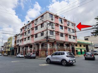 Foto 28 de Venta de Departamento esquinero tercer piso alto, Avenida del Ejército y Colón, Centro de Guayaquil