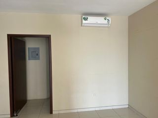 Foto 4 de VENDO O ALQUILO DEPARTAMENTO DE 3 DORMITORIOS FRENTE AL CC EL DORADO
