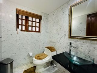 Foto 7 de VENDO  CASA EN SANTA ANA ORIENTEAL 797 M2