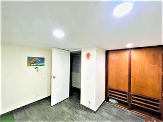 Foto 24 de VENDO  CASA EN SANTA ANA ORIENTEAL 797 M2
