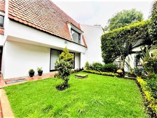 Foto 26 de VENDO  CASA EN SANTA ANA ORIENTEAL 797 M2