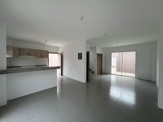 Foto 5 de casa de venta en Manta zona norte