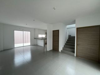 Foto 4 de casa de venta en Manta zona norte