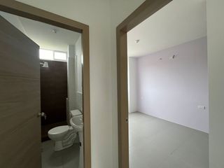 Foto 8 de casa de venta en Manta zona norte