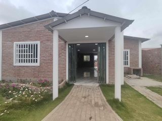 Foto 1 de casa de venta en manta, zona norte