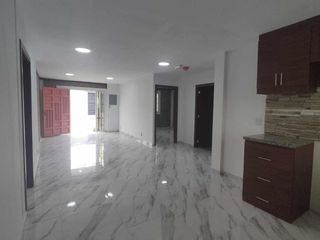 Foto 2 de casa de venta en manta, zona norte