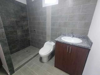 Foto 7 de casa de venta en manta, zona norte