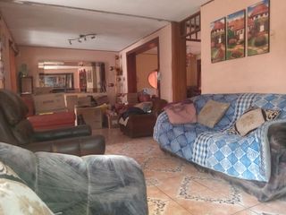 Foto 5 de ¡VENTA! CASA DE 150m2 FRENTE A PARQUE - COMAS🌻🌻🌻