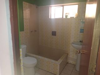 Foto 9 de ¡VENTA! CASA DE 150m2 FRENTE A PARQUE - COMAS🌻🌻🌻