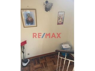 Foto 3 de Venta De Amplia Casa 180M2 En La Mejor Zona De Pueblo Libre