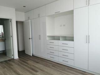 Foto 12 de Departamento en Venta en Mayorazgo, Límite con La Molina, 3 dormitorios, Vista a Parque
