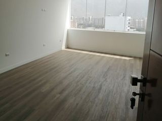 Foto 17 de Departamento en Venta en Mayorazgo, Límite con La Molina, 3 dormitorios, Vista a Parque