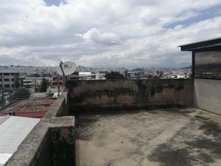 Foto 1 de GALPON, LOCAL COMERCIAL Y DEPARTAMENTO EN VENTA.