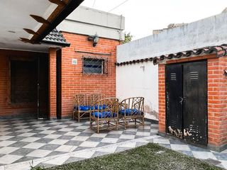 Foto 4 de LIQUIDO CASA EN  BARRIO OBISPO PIEDRA BUENA