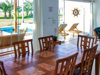 Foto 3 de Bajo de Precio Venta de Linda Casa Amoblada en Paracas