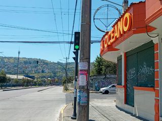 Foto 2 de Casa de VENTA en QUITUMBE a 10 minutos de la parada del Metro y el Terminal al Sur de Quito, Ecuador.
