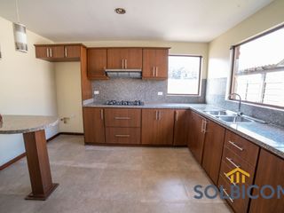 Foto 10 de Casa en Challuabamba dentro de condominio