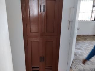 Foto 13 de Venta de casa ubicada en el sector de El Inca a 100 m del Banco del Pacifico.