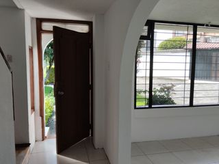 Foto 22 de Venta de casa ubicada en el sector de El Inca a 100 m del Banco del Pacifico.