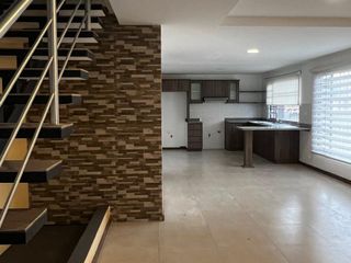 Foto 12 de EN VENTA HERMOSA CASA A ESTRENAR UBICADA CERCA DE SAN BLAS